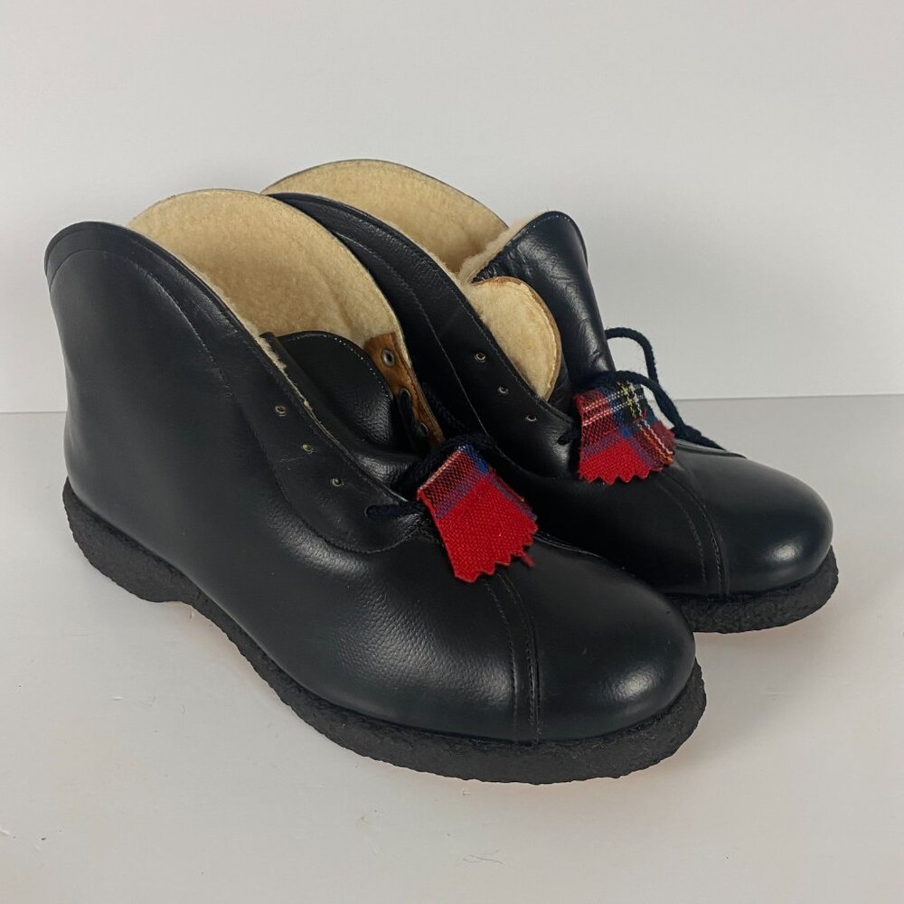 Vintage NWOB Ken Watson Curling Boots Shoes Women's Size 8 B Black Leather